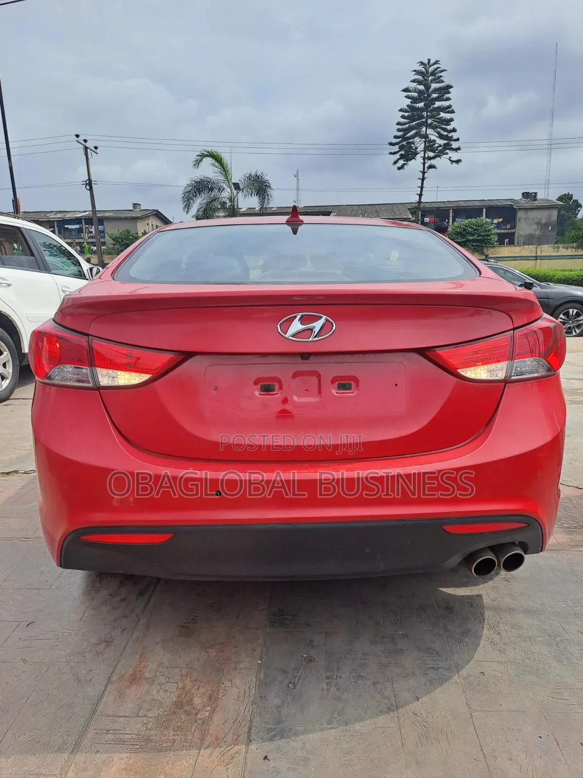 Hyundai Elantra 2013 Red
