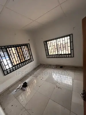1bdrm Room & Parlour in Ajadi, Ologuneru for rent