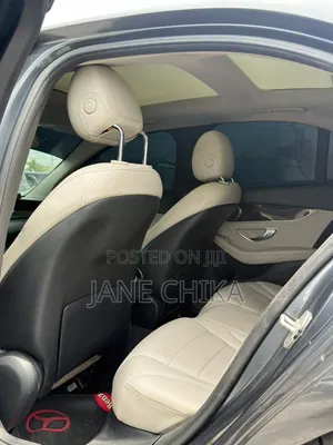 Mercedes-Benz C300 2016 Black