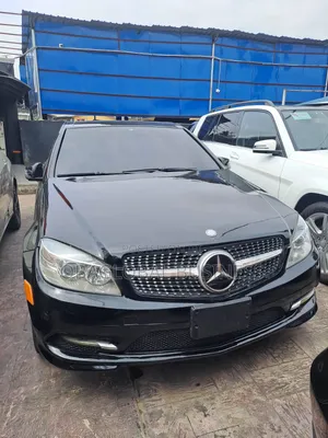 Mercedes-Benz C300 2008 Black