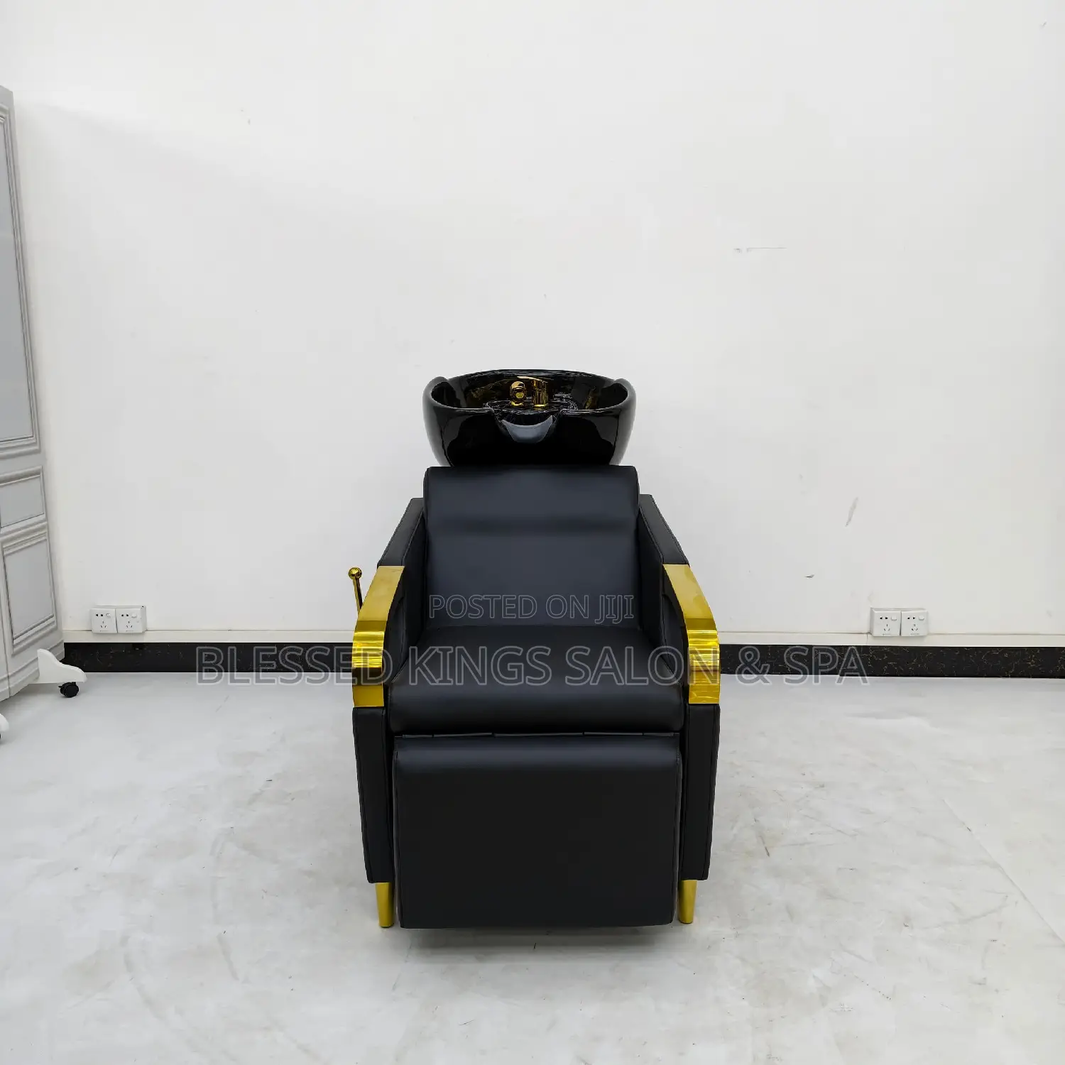 Luxury Shampoo Chair