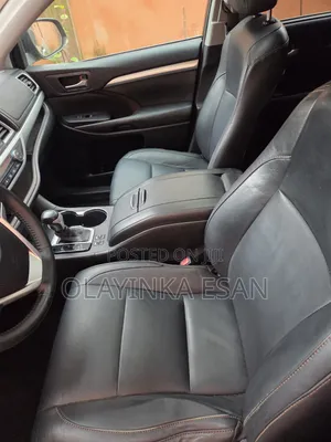 Toyota Highlander XLE V6 4x4 (3.5L 6cyl 6A) 2016 Gray