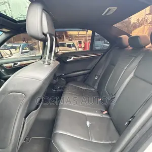 Mercedes-Benz C300 Luxury 4Matic Sedan AWD (3.0L 6cyl 7A) 2010 Silver