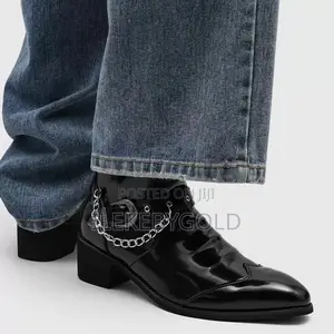 British Casual Chain Leather Boots