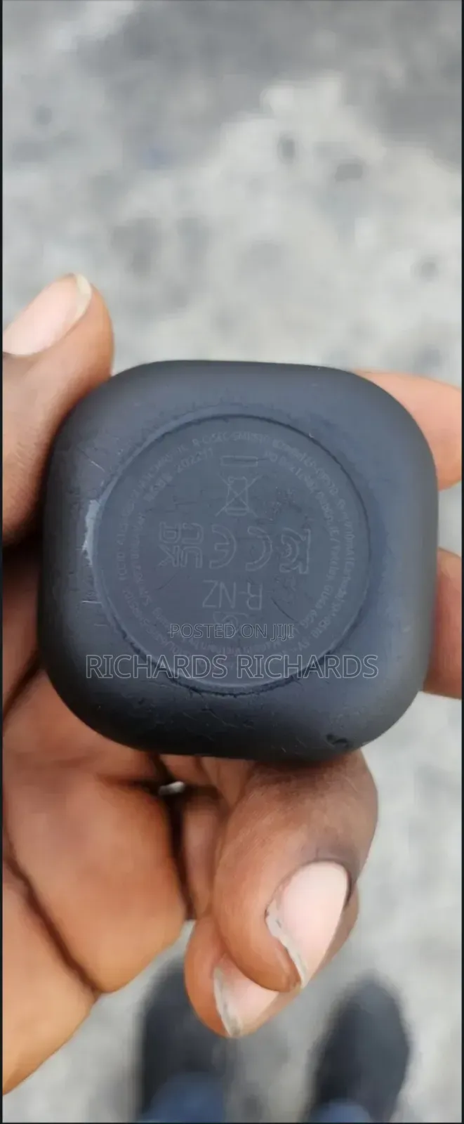 Samsung Galaxy Buds 2 Pro.