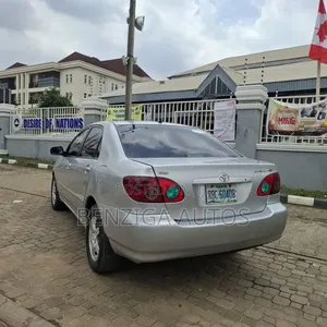 Toyota Corolla 2005 Silver