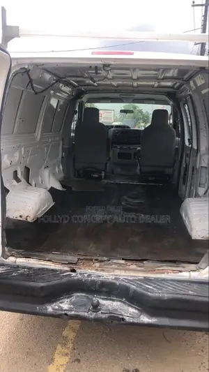 Ford E-250 2012 White