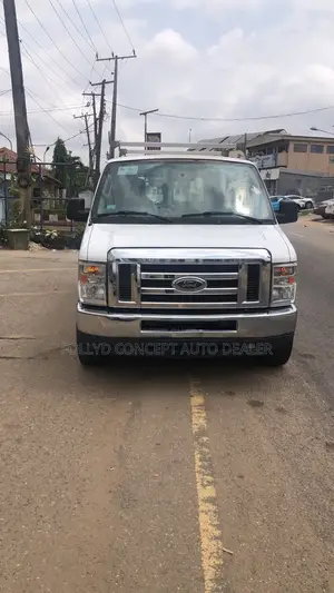 Ford E-250 2012 White