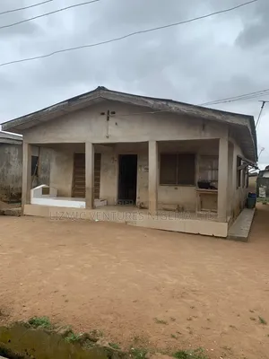 Furnished 2bdrm Bungalow in Igando for sale