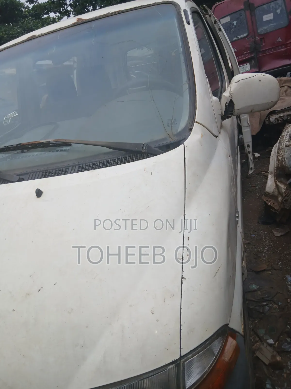 Toyota HiAce 1984 White