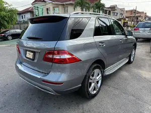 Mercedes-Benz M Class ML 350 4Matic 2012 Gray
