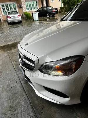 Mercedes-Benz E350 Base 4Matic Coupe AWD (3.5L 6cyl 7A) 2014 White