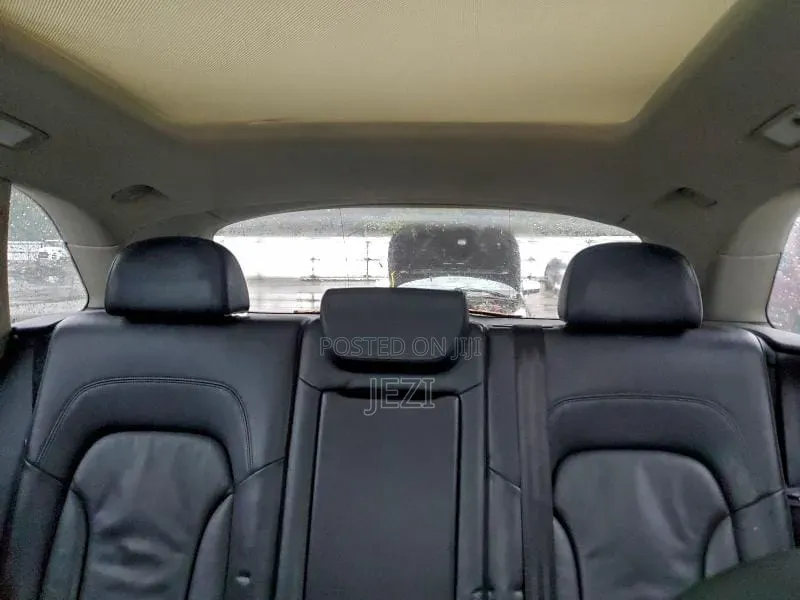 Audi Q5 2011 Blue