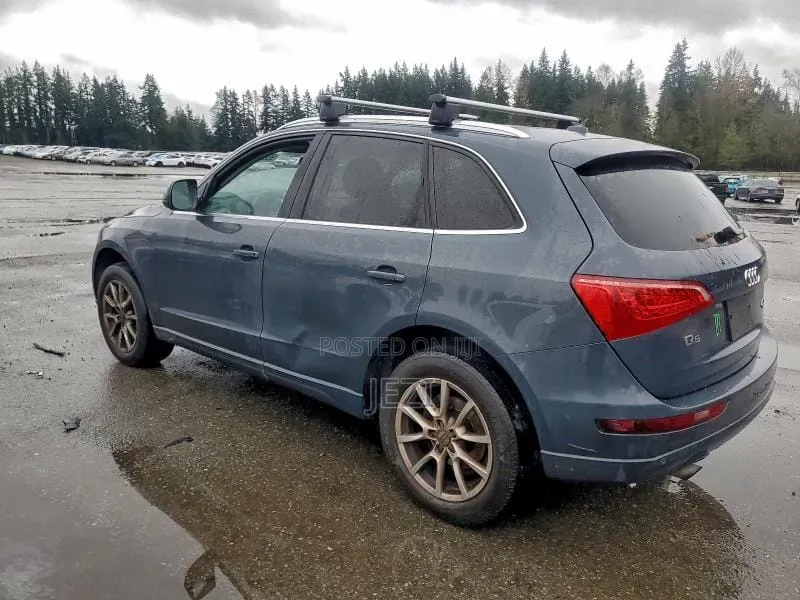 Audi Q5 2011 Blue