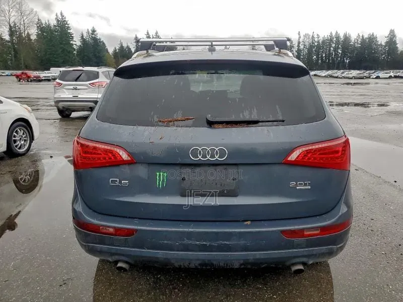 Audi Q5 2011 Blue