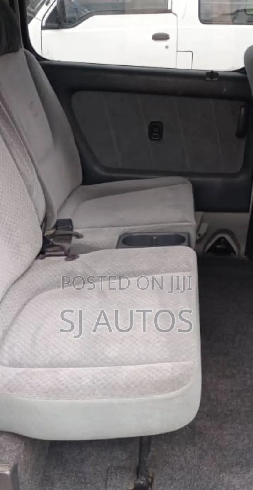 Suzuki APV Minibus 2001 Silver