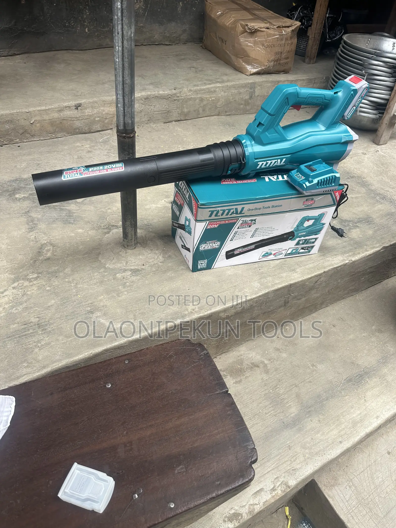 Cordless Blower