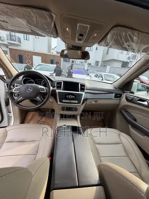 Mercedes-Benz M Class ML 350 4Matic 2013 White