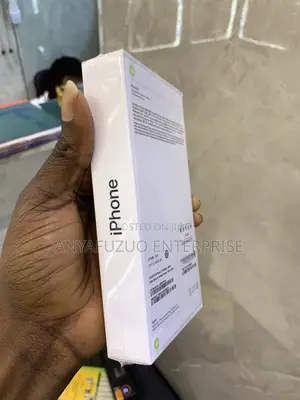 New Apple iPhone 13 256 GB Blue
