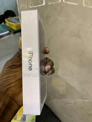 New Apple iPhone 13 256 GB Blue