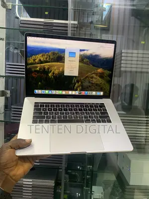 Laptop Apple MacBook Pro 2019 32GB Intel Core i9 SSD 1T