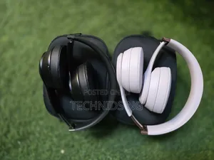 Beats Solo 4