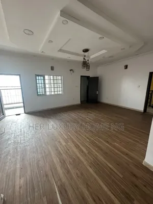 3bdrm Apartment in Osapa London for rent