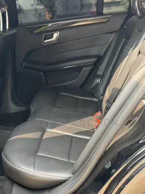 Mercedes-Benz E350 Base 4dr Sedan RWD (3.5L 6cyl 7A) 2014 Black