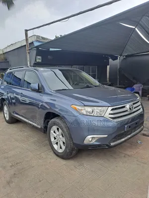 Toyota Highlander 2012 Blue