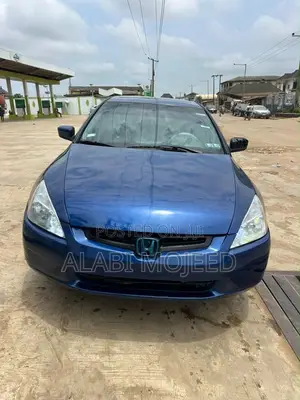 Honda Accord Automatic 2005 Blue