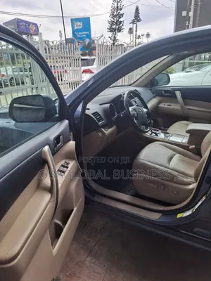 Toyota Highlander 2012 Blue