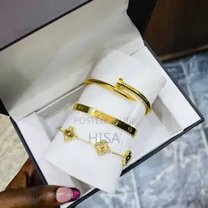 Exquisite Elegant Jewelry - Brand New / Neat Condition