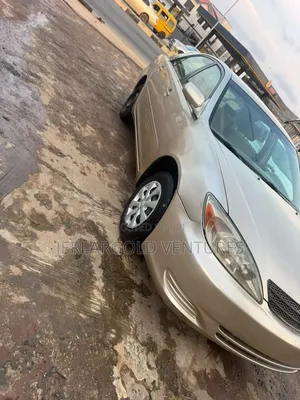 Toyota Camry 2003 Gold