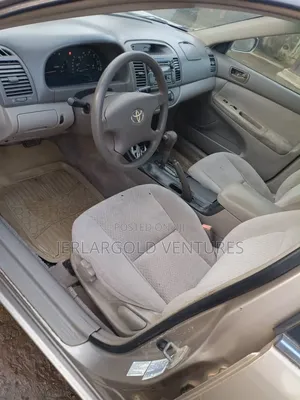 Toyota Camry 2003 Gold