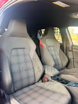 Volkswagen Golf 1.4T TSI 2021 Red