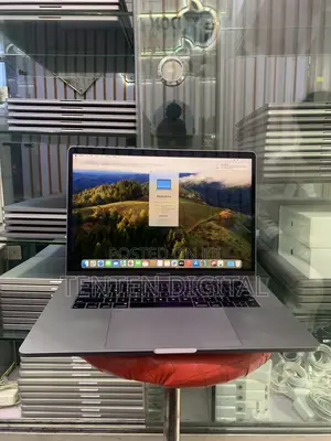 Laptop Apple MacBook Pro 2019 16GB Intel Core i7 SSD 512GB