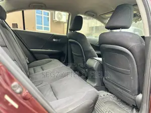 Honda Accord LX 4dr Sedan FWD (2.4L 4cyl 2A) 2013 Red