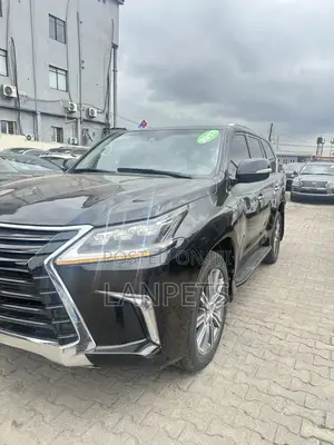 Lexus LX 2017 Black