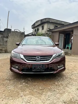 Honda Accord LX 4dr Sedan FWD (2.4L 4cyl 2A) 2013 Red
