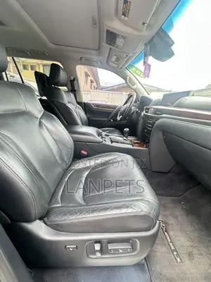 Lexus LX 2017 Black