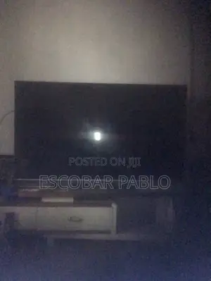Hisense 65inch in Perfect Condition