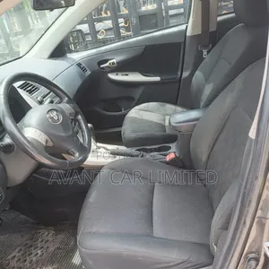 Toyota Corolla S 4dr Sedan (1.8L 4cyl 4A) 2009 Gray