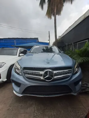 Mercedes-Benz GLE-Class 2018 Blue