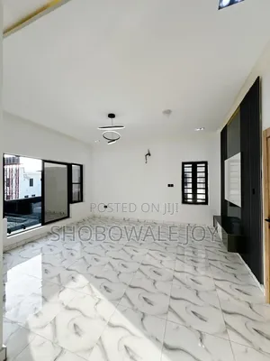 3bdrm Townhouse/Terrace in Ikota., Lagos Island / Lagos Island for sale