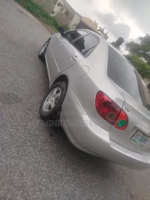Toyota Corolla 2005 Silver
