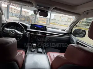 Lexus LX 570 AWD 2017 Black