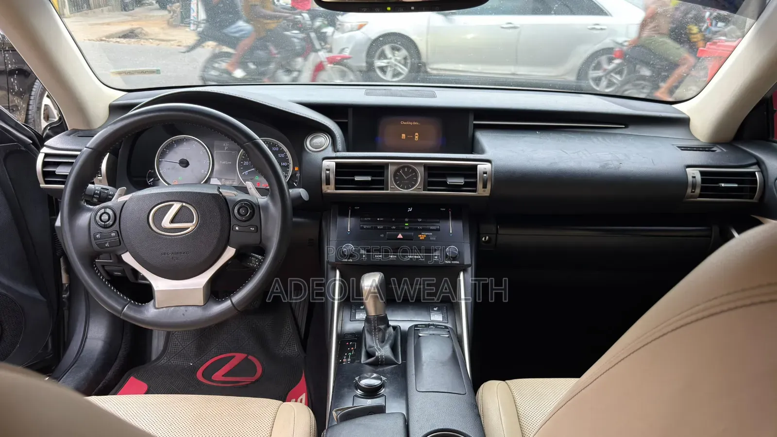 Lexus IS 2014 Gray