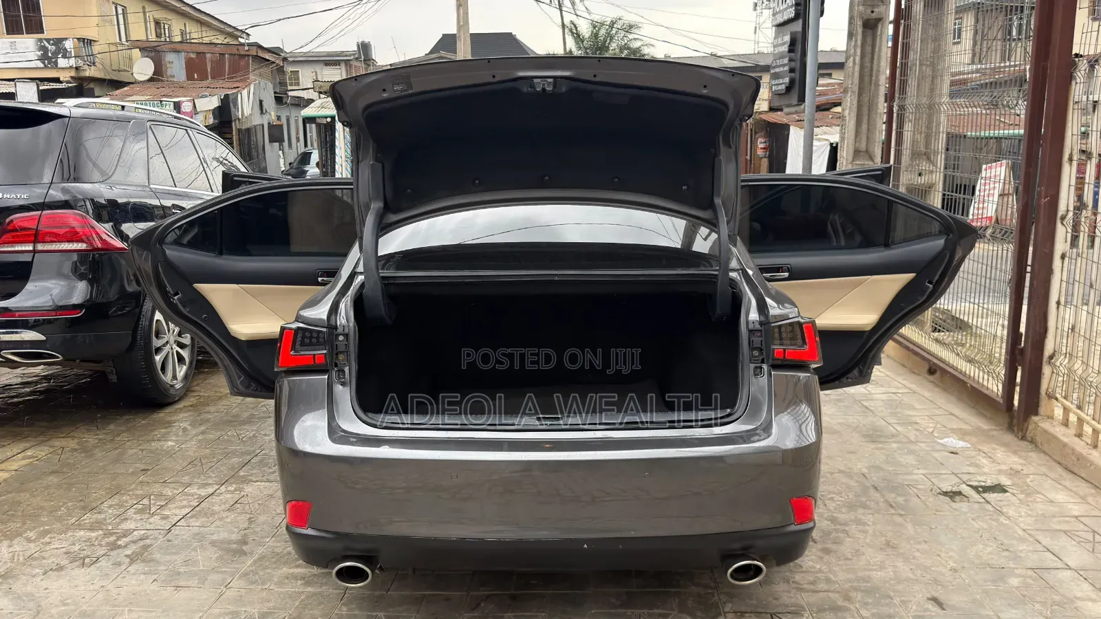 Lexus IS 2014 Gray