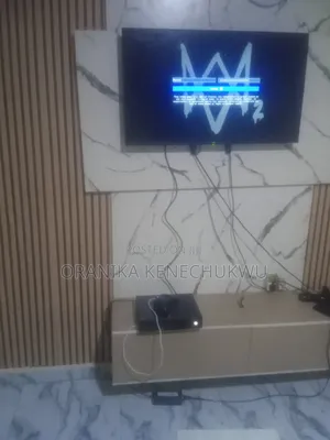 Xbox One With One Wired Pad