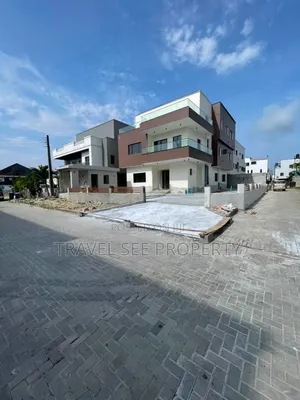 Furnished 5bdrm Mansion in Private Estate Osapa for sale
